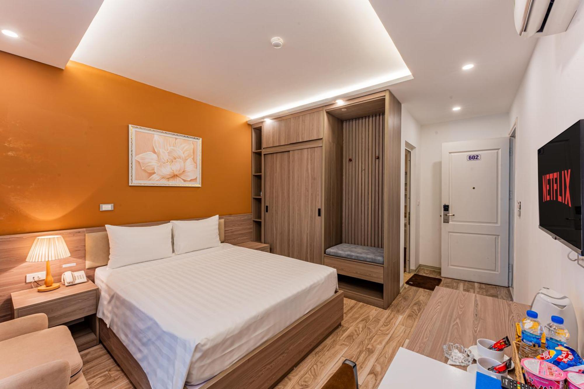 Moon Hotel 26 Do Quang Hanoi Esterno foto
